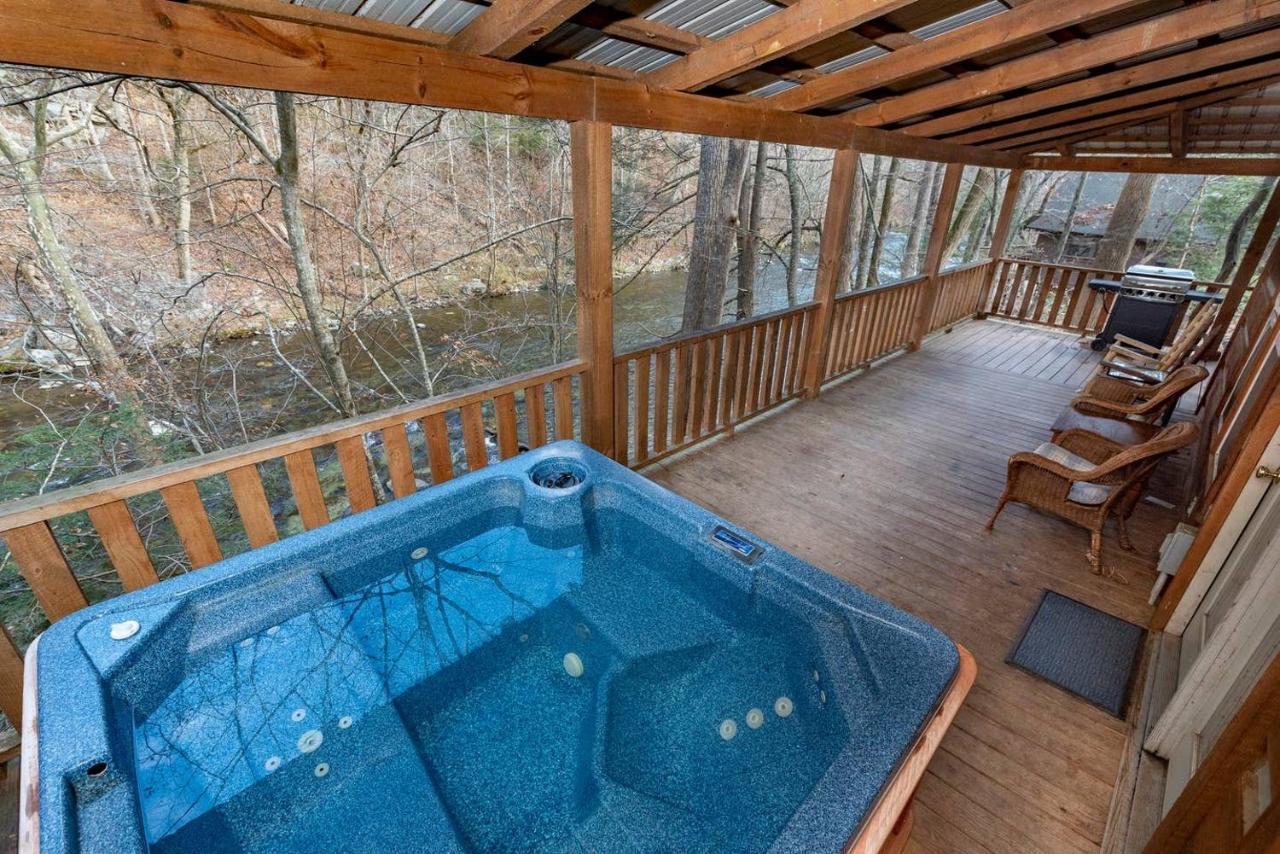 Down By The River W/ Riverfront Hot Tub Hotel Townsend Exterior foto